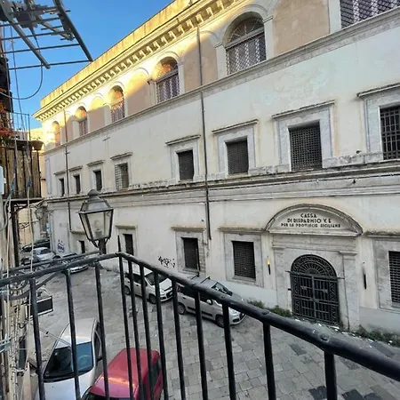 Dimora Sant'agostino 2.0 * Palermo
